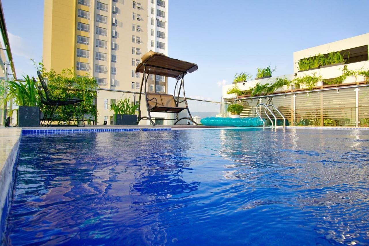 Phuong Tran Apartment And Hotel Дананг Экстерьер фото