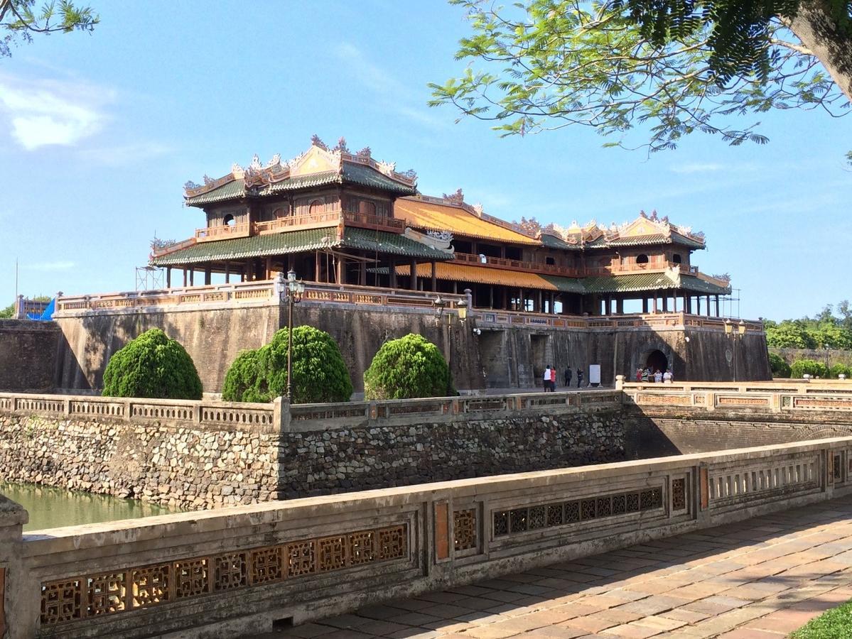 Phuong Tran Apartment And Hotel Дананг Экстерьер фото
