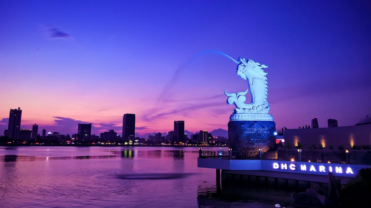 Phuong Tran Apartment And Hotel Дананг Экстерьер фото